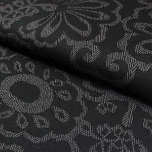 Úplet viskóza Paisley black